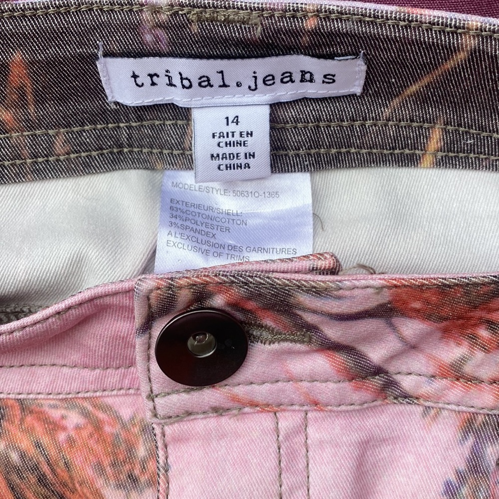 Tribal Travel Print Jeans - High-Rise Straight Leg - Size14 - Picture 6 of 13